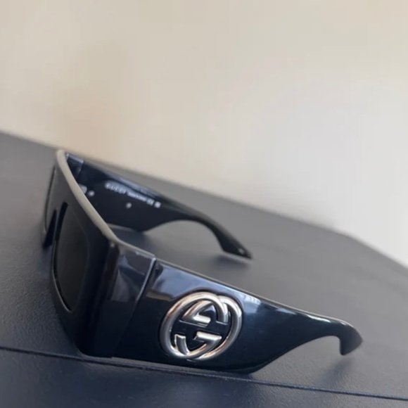 Gucci Frames - Picture 1 of 3